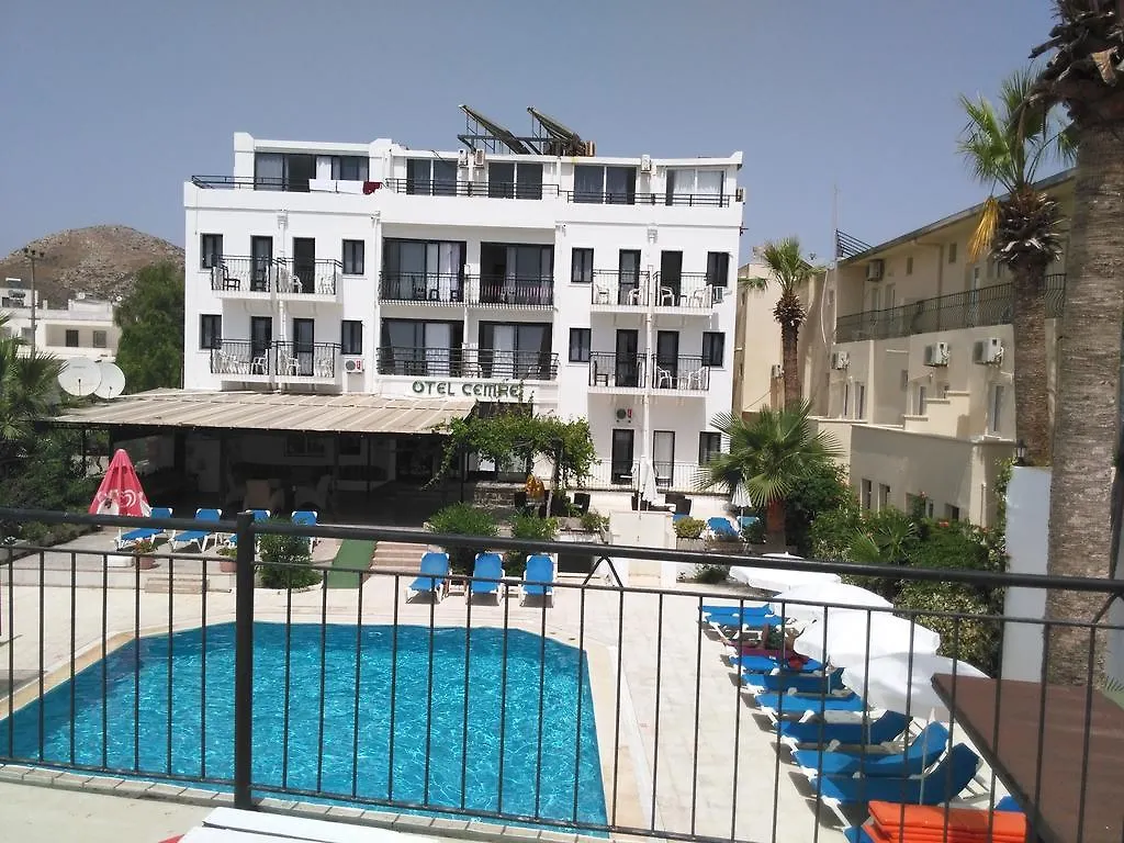 Cemre Hotel 터그트레이스
