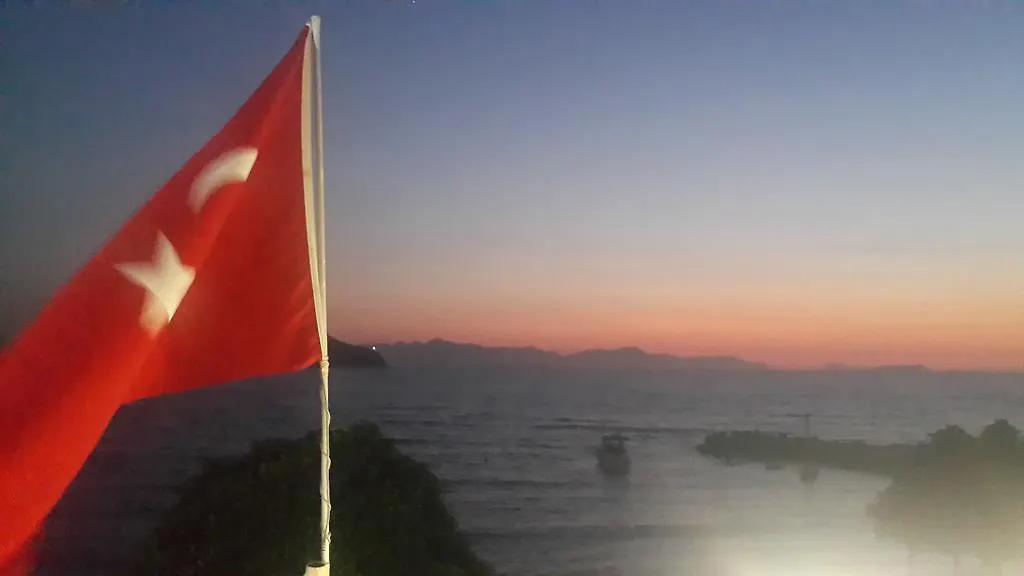 **  Cemre Hotel Turgutreis Turecko