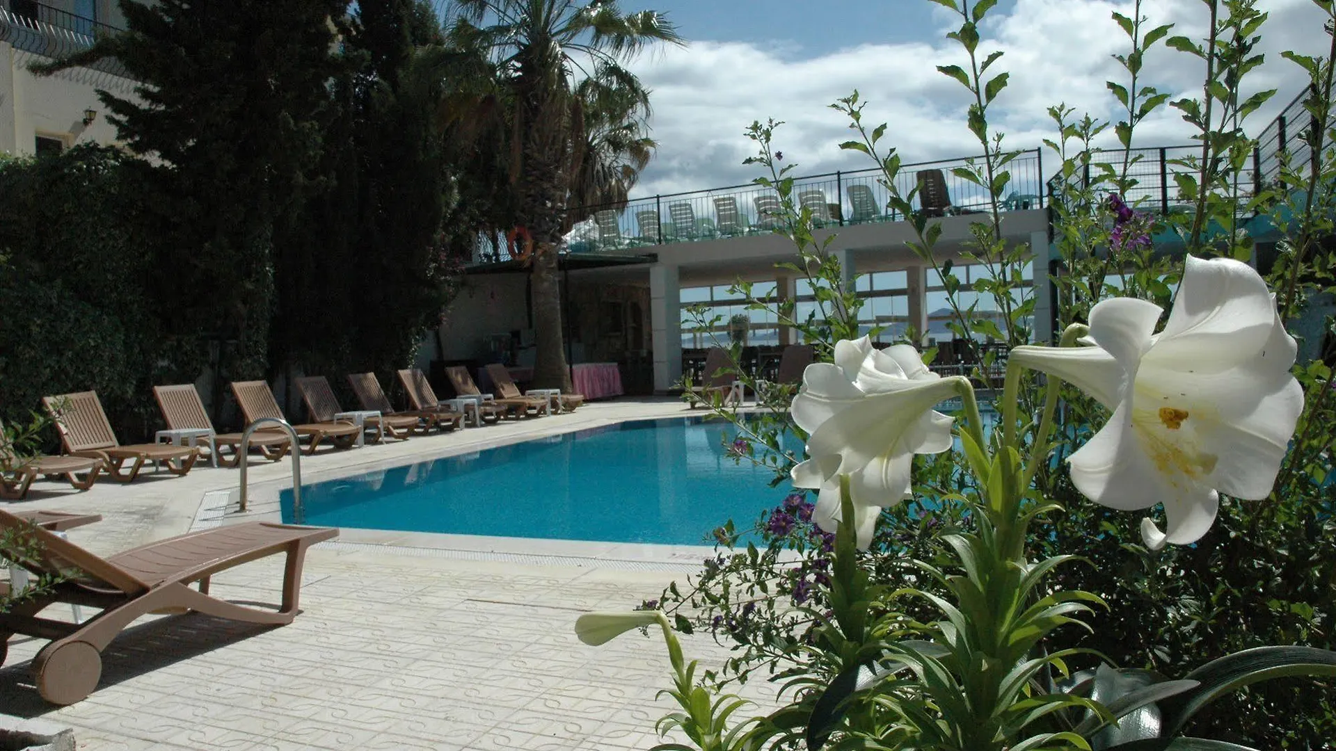 Cemre Hotel location